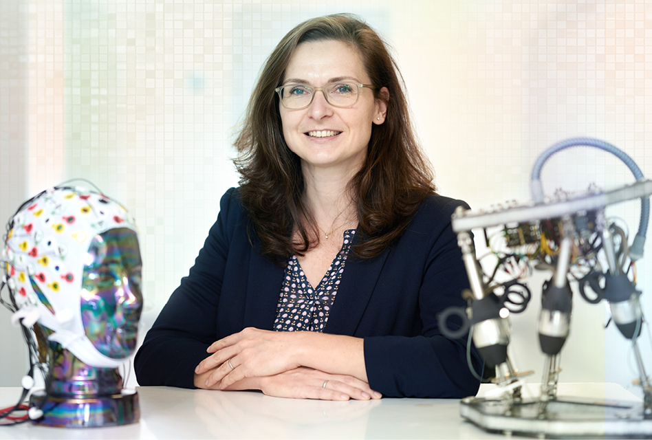 Auf dem Weg zum vorausschauenden Roboter: Ein Interview mit Prof. Dr. Elsa Kirchner vom DFKI